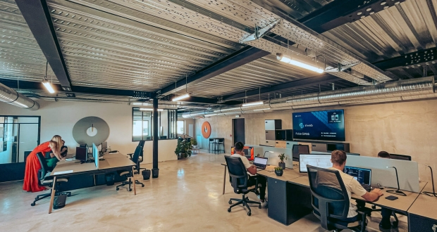 Comment Siweb cultive un environnement de travail épanouissant ?